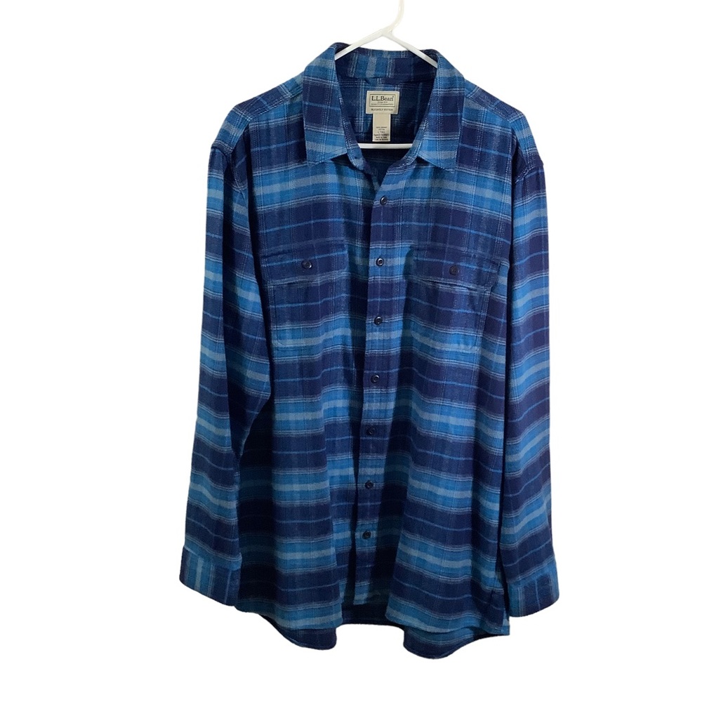 L.L. Bean Men’s Organic Slightly Fitted Flannel Button Down Shirt